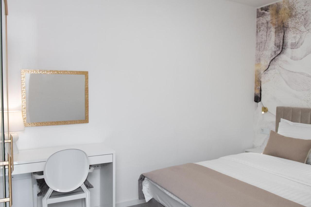 Apartment Maris Sibenik Bagian luar foto